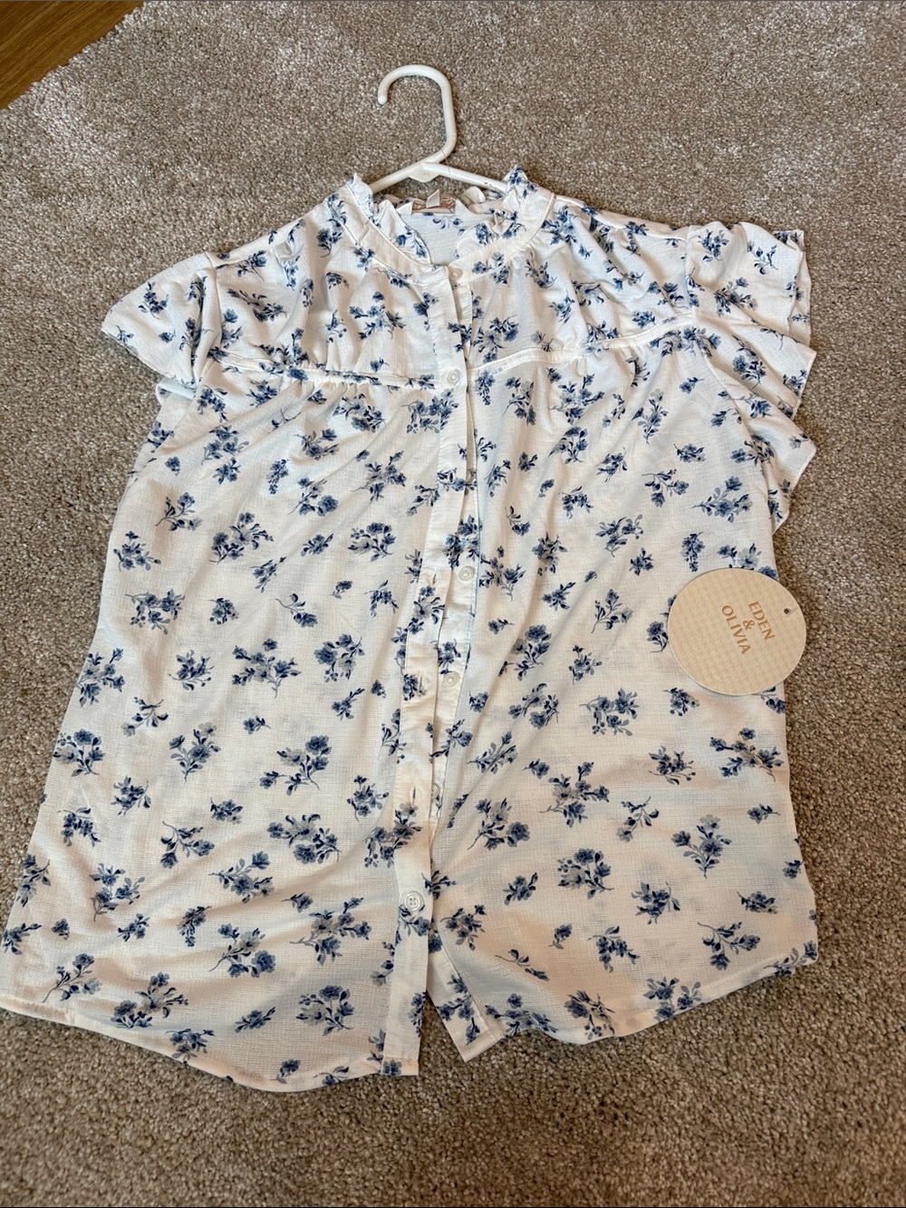Eden & Olivia Cream Top with Blue Floral Print